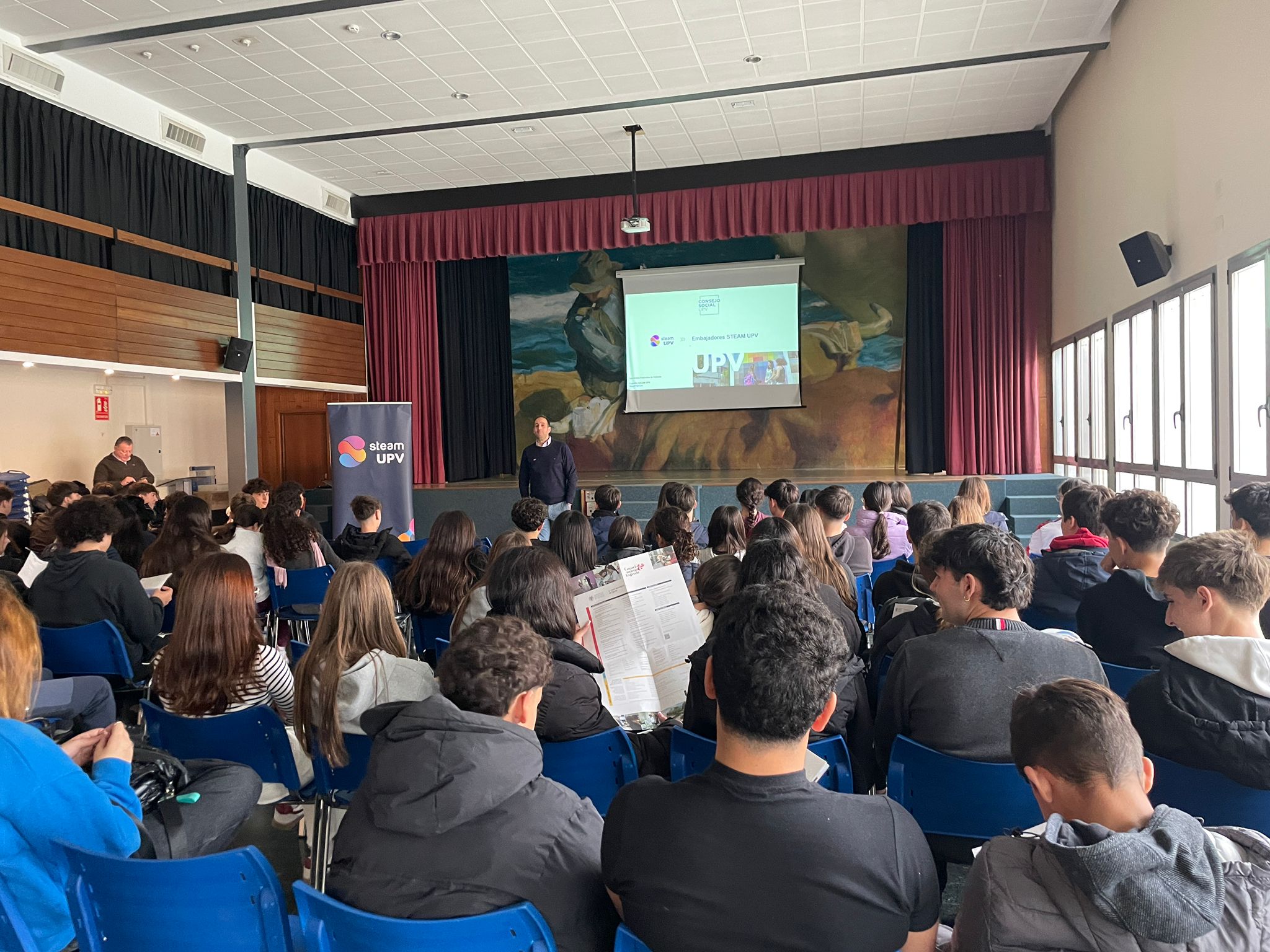 #69 Visitamos el Colegio Pio XII en Valencia
